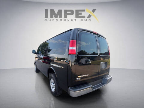 2026 Chevrolet Express 2500