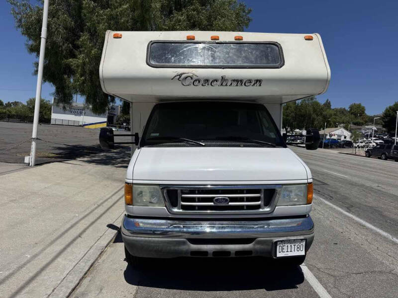 2004 Ford E-Series E-450 SD