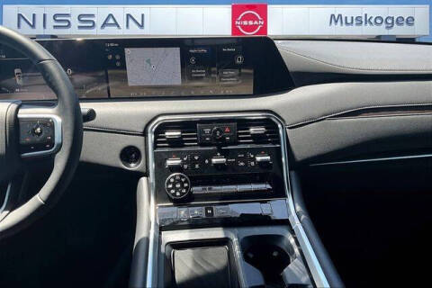 2025 Nissan Armada Platinum