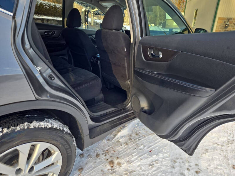 2015 Nissan Rogue SV