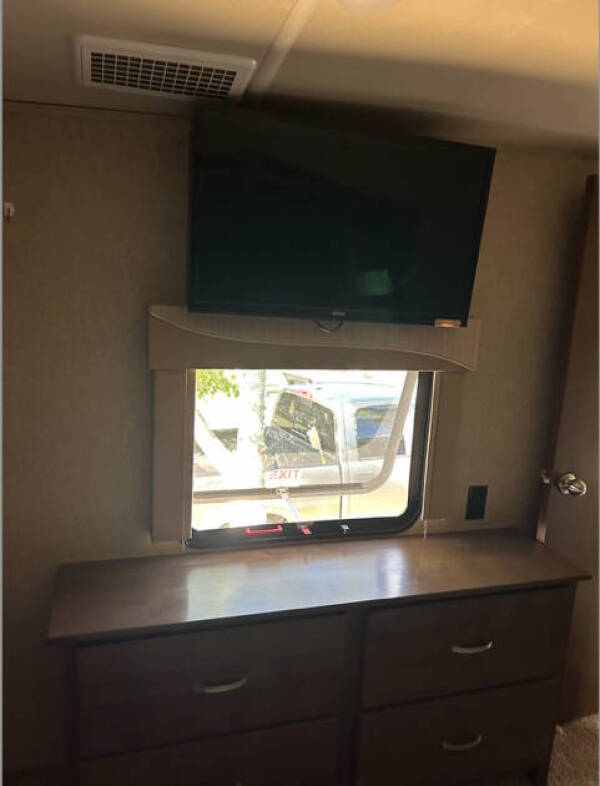 2017 Forest River Cedar Creek Silverback 29 RE