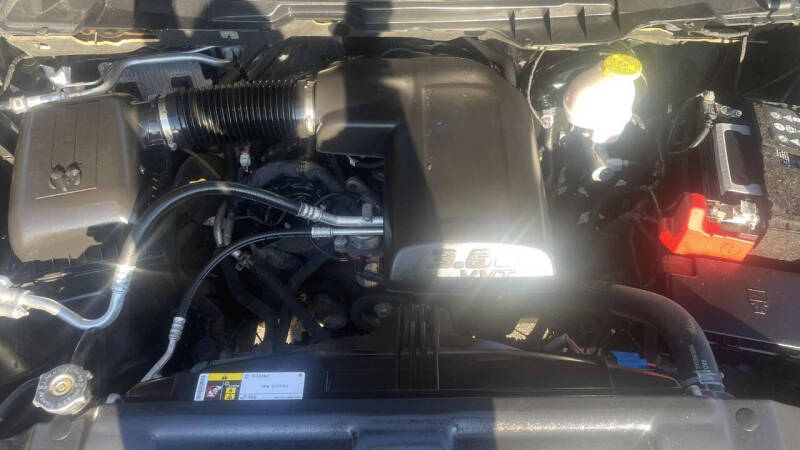 2021 RAM 1500 Classic Express