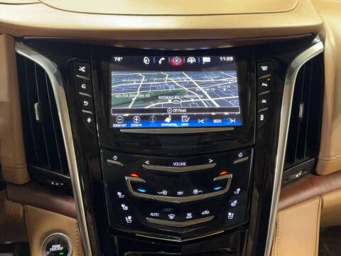 2016 Cadillac Escalade Platinum
