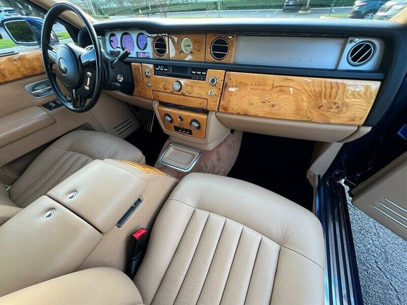 2004 Rolls-Royce Phantom 19