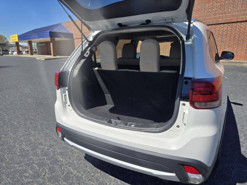 2018 Mitsubishi Outlander SE