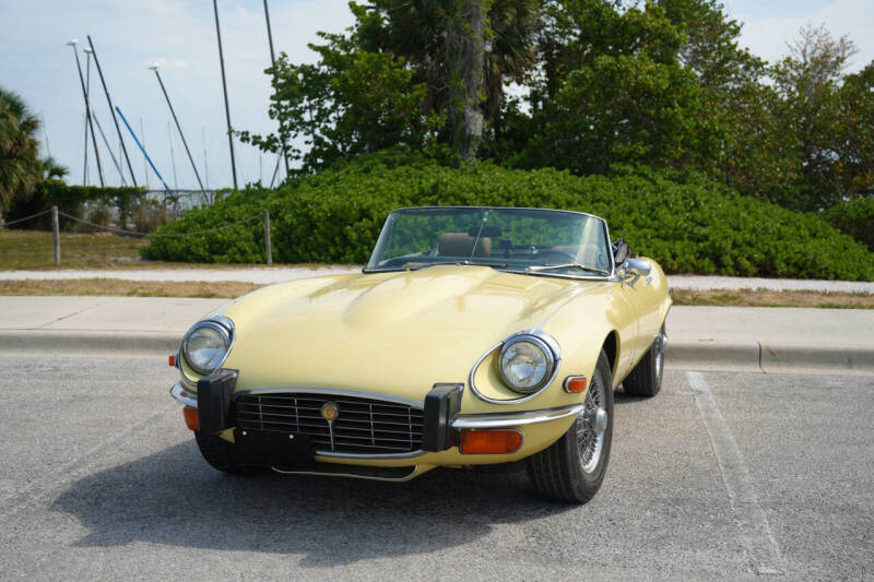 1974 Jaguar E-Type 5.3L V12