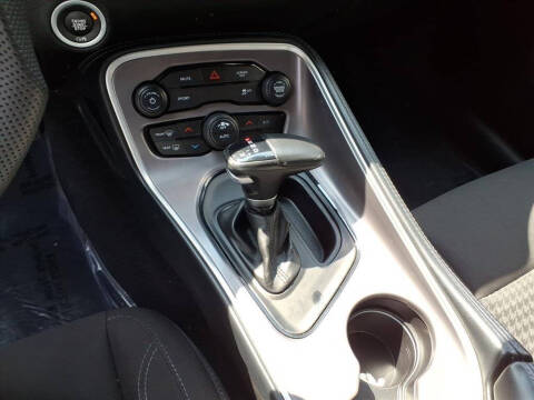 2022 Dodge Challenger SXT