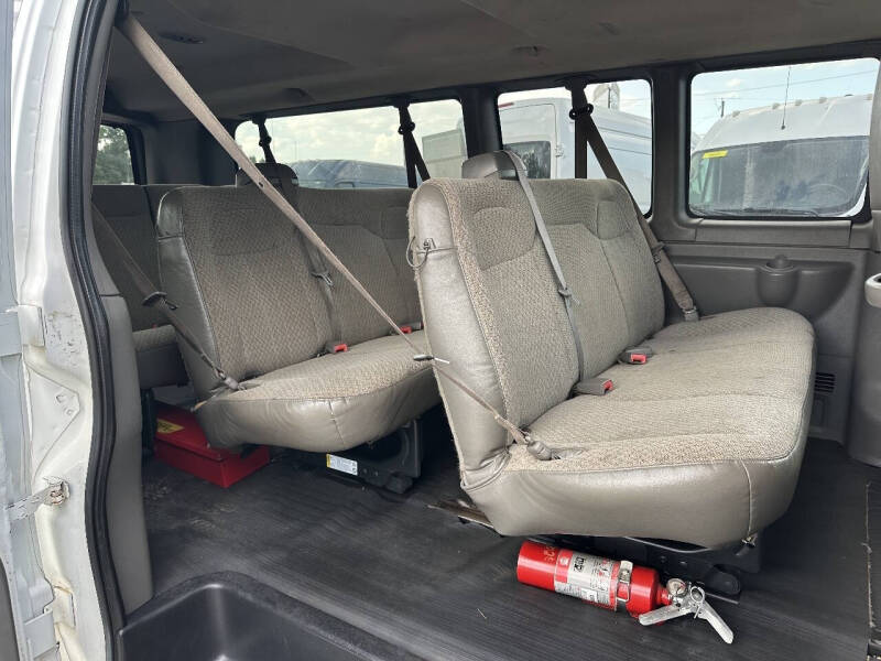 2014 Chevrolet Express LS 3500