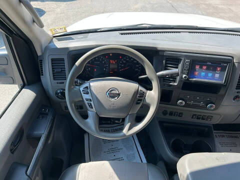 2019 Nissan NV 2500 HD SV