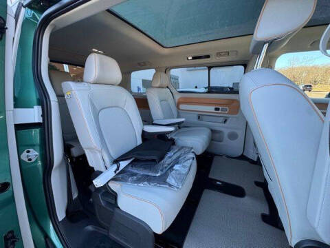 2025 Volkswagen ID. Buzz Pro S Plus 4Motion