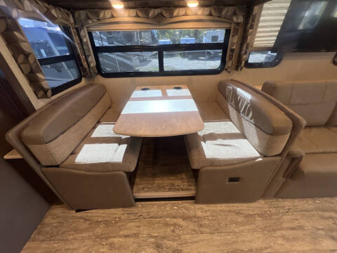 2019 Thor Motor Coach Hurricane