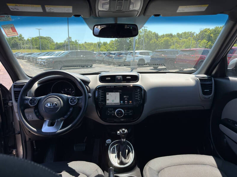 2017 Kia Soul +