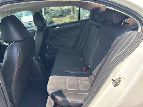 2011 Volkswagen Jetta SE