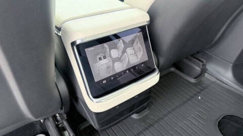 2022 Tesla Model X Plaid