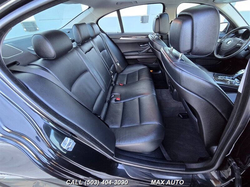 2013 BMW 5 Series 528i xDrive