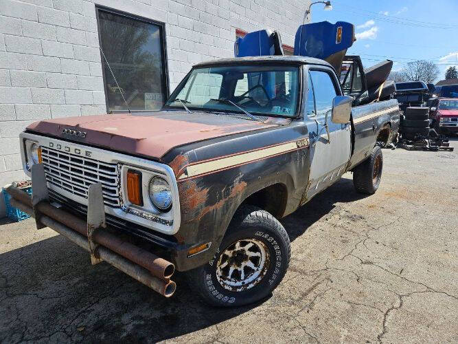 1977 Dodge D150 Pickup
