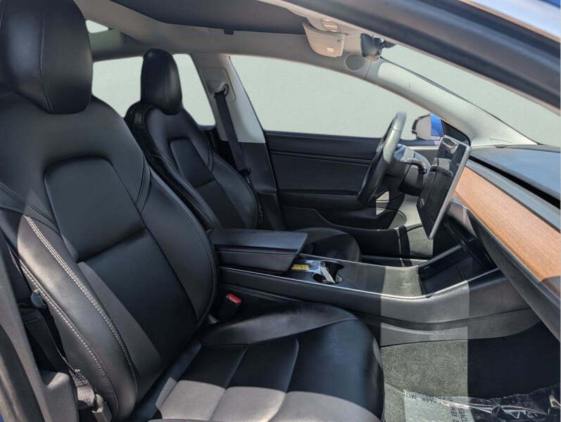 2019 Tesla Model 3 Standard Range