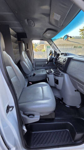 2011 Ford E-Series E-250