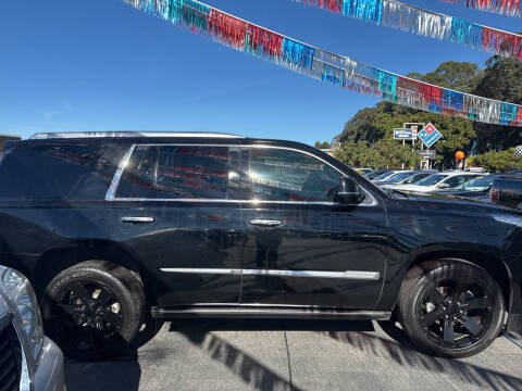 2016 Cadillac Escalade Premium Collection