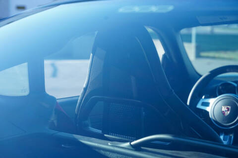 2012 Porsche Cayman R