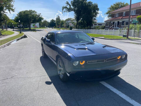 2016 Dodge Challenger SXT