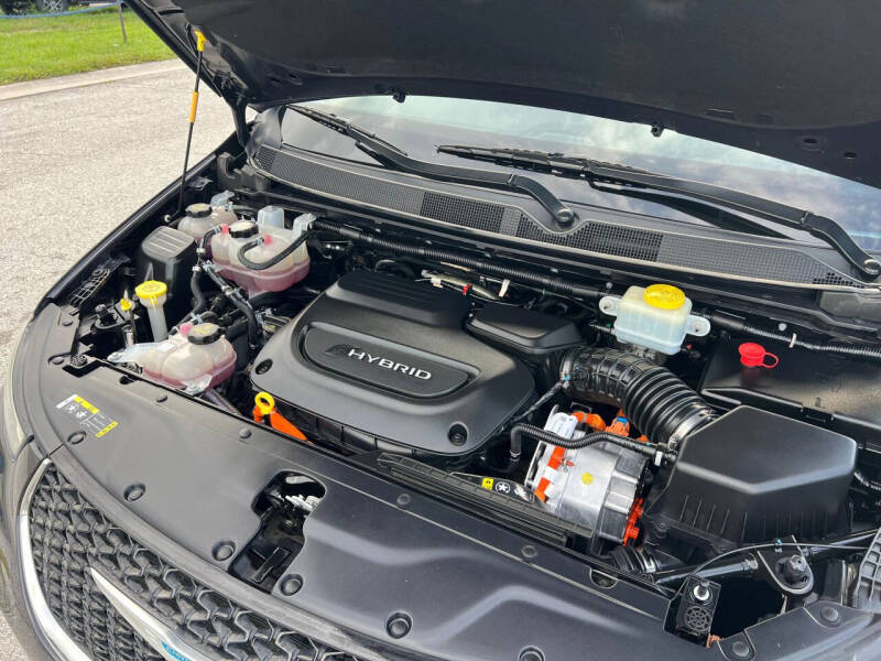 2021 Chrysler Pacifica Hybrid Touring