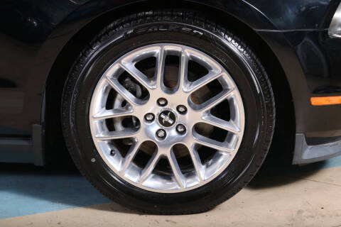 2012 Ford Mustang V6 Premium