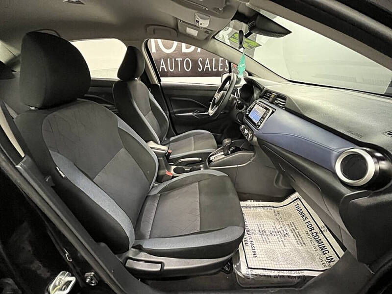 2024 Nissan Versa SV