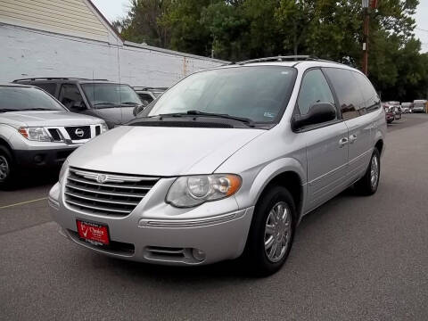 2007 Chrysler Town and Country For Sale - Carsforsale.com®