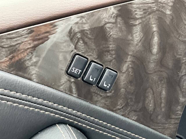 2023 Nissan Armada Platinum