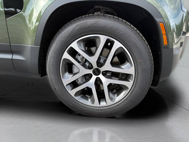 2026 Land Rover Defender 110 P300 S