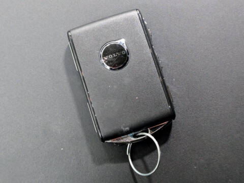 2025 Volvo XC90 B5 Plus Bright Theme 7P