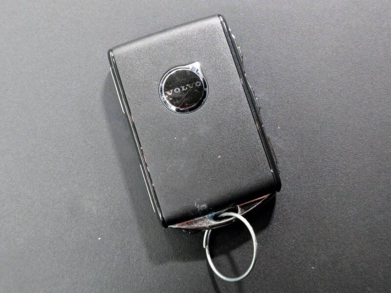 2025 Volvo XC90 B5 Plus Bright Theme 7P