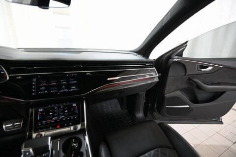 2022 Audi SQ8 4.0T quattro Prestige