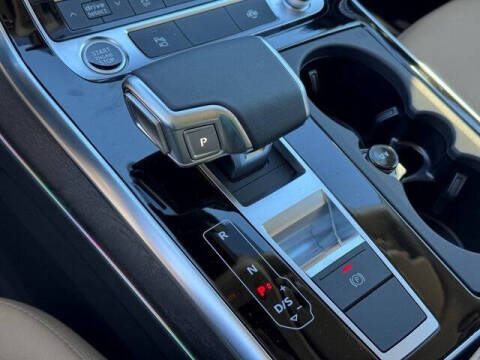 2026 Audi Q7 quattro Premium 45 TFSI