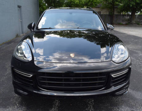 2017 Porsche Cayenne GTS