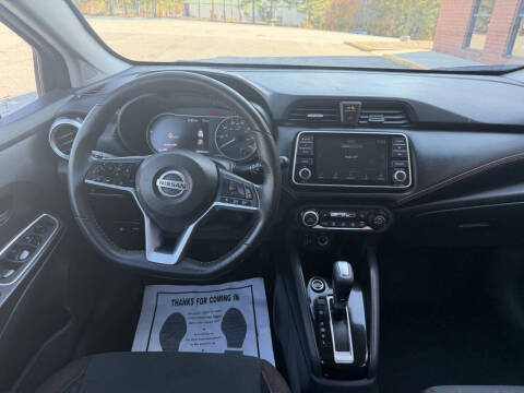 2021 Nissan Versa SR