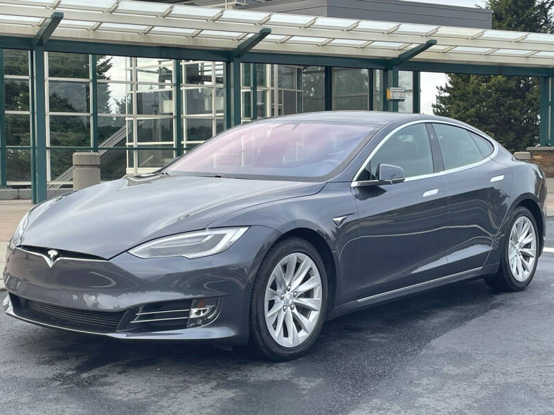 2017 Tesla Model S 90D