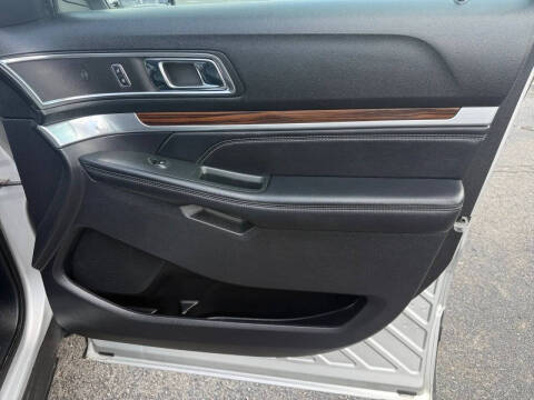 2019 Ford Explorer Limited