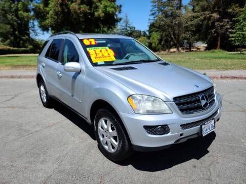 2007 Mercedes-Benz M-Class for sale at ROBLES MOTORS in San Jose CA