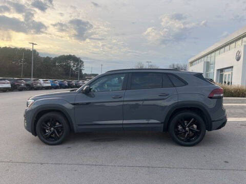 2026 Volkswagen Atlas Cross Sport SEL R-Line Black 4Motion