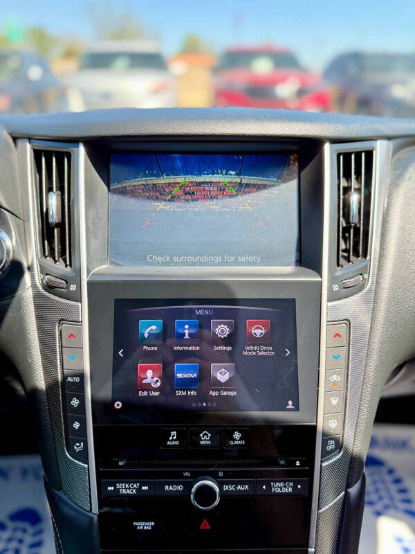 2014 Infiniti Q50 Premium