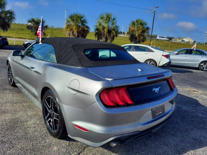 2020 Ford Mustang EcoBoost