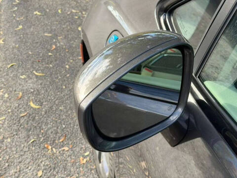 2018 Chrysler Pacifica Hybrid Limited