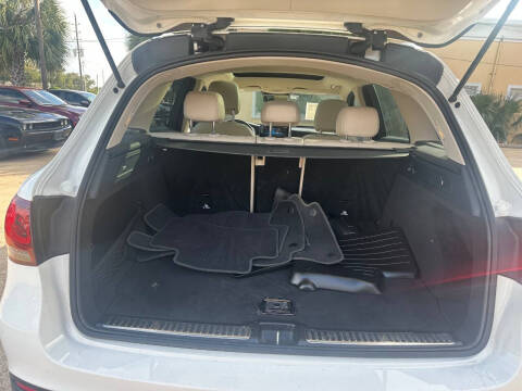 2021 Mercedes-Benz GLC GLC 300