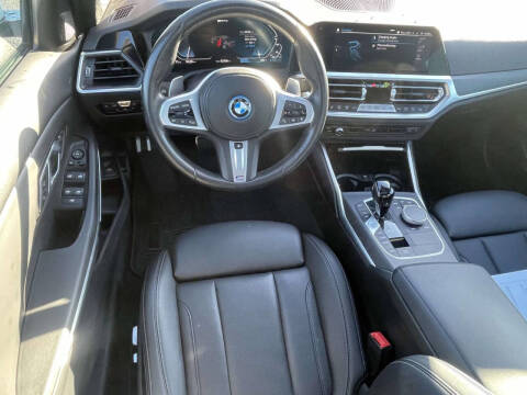 2022 BMW 3 Series 330e