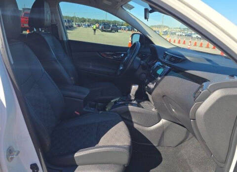 2022 Nissan Rogue Sport SV