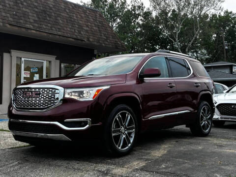2017 GMC Acadia Denali