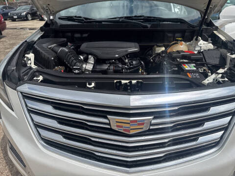 2017 Cadillac XT5