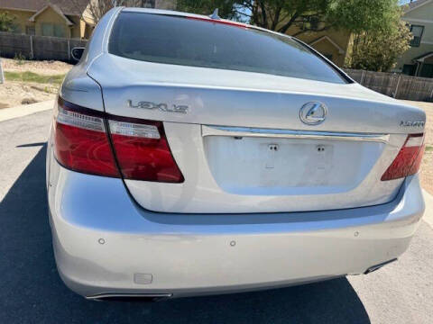 2007 Lexus LS 460